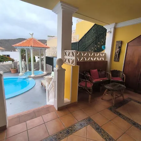 Villa Costa Adeje Villa *